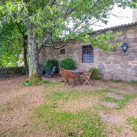 Casas Da Torre Medieval *