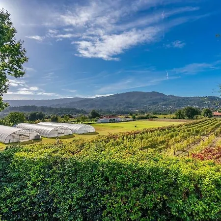 Casas Da Torre Medieval Refoios do Lima